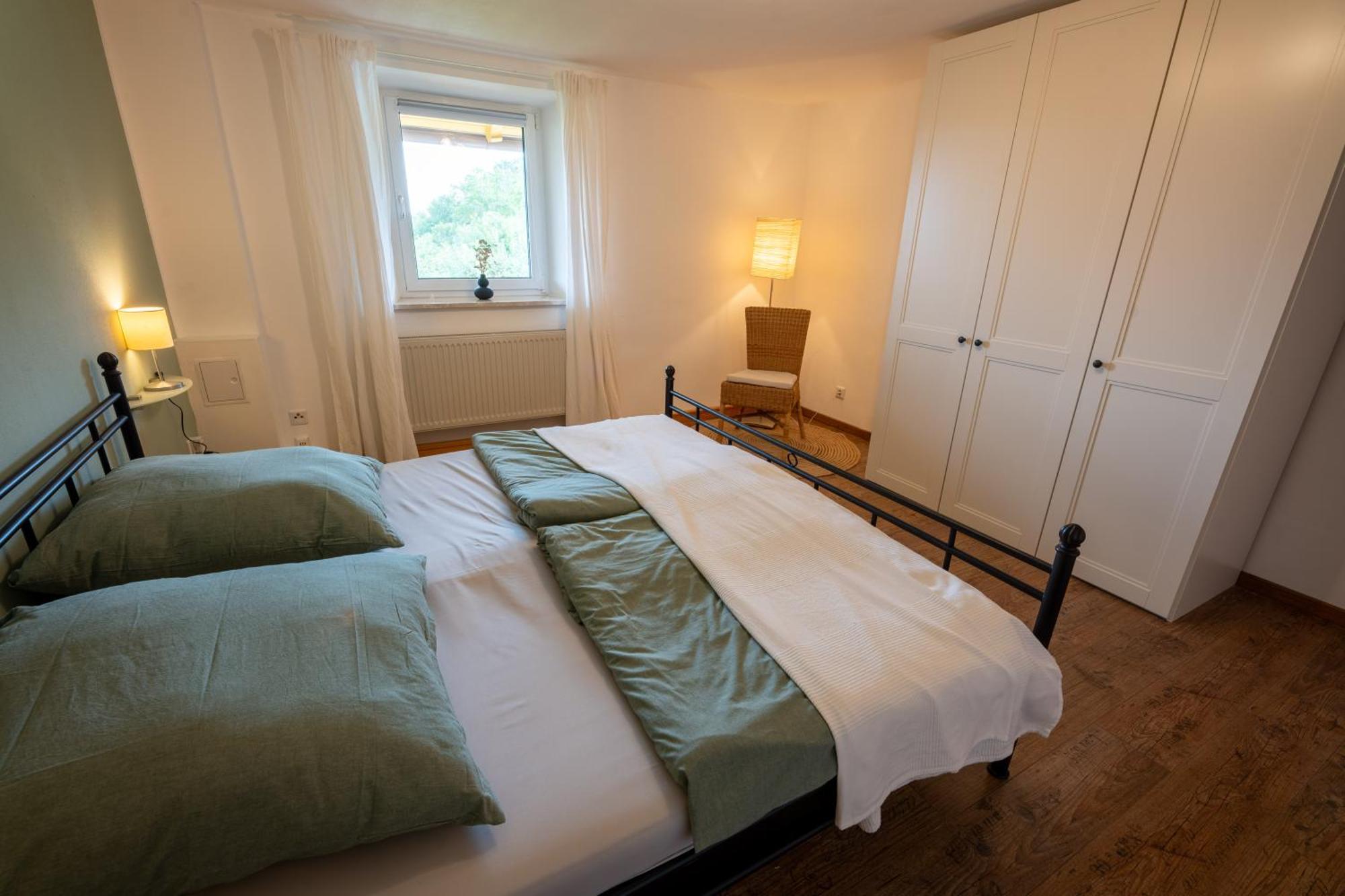 Berghof-Glueck Apartment Кауфбойрен Екстериор снимка