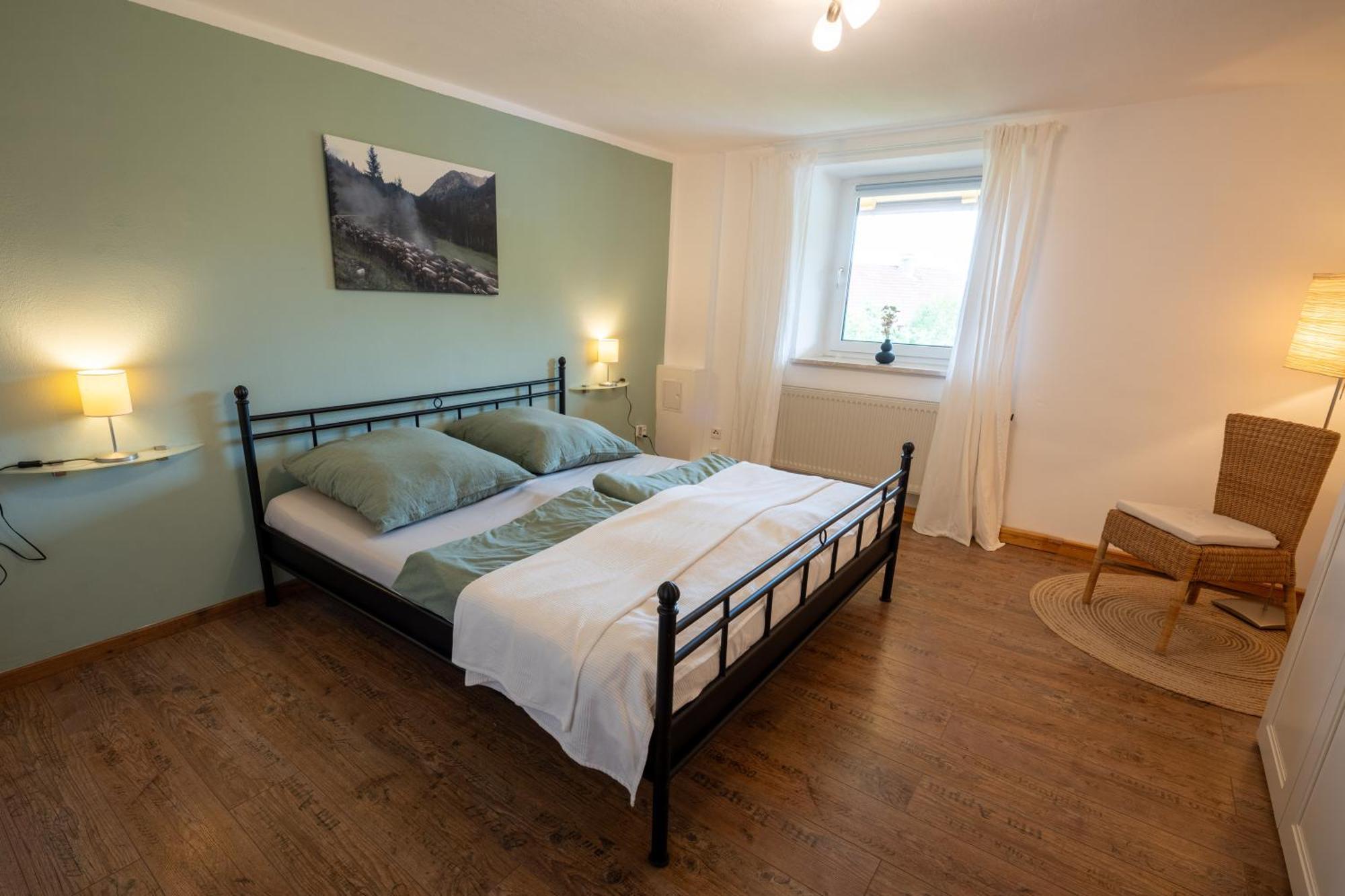 Berghof-Glueck Apartment Кауфбойрен Екстериор снимка