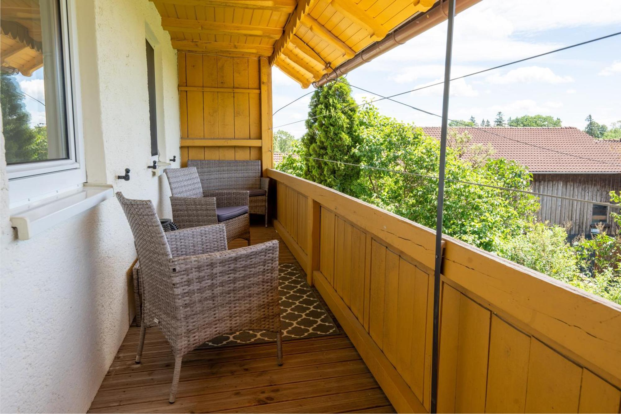 Berghof-Glueck Apartment Кауфбойрен Екстериор снимка